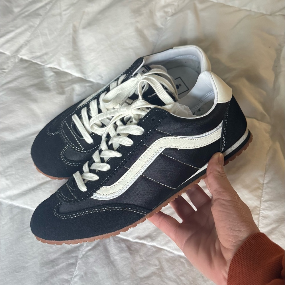 Vans Super Low Pro (Black) US woman’s 9